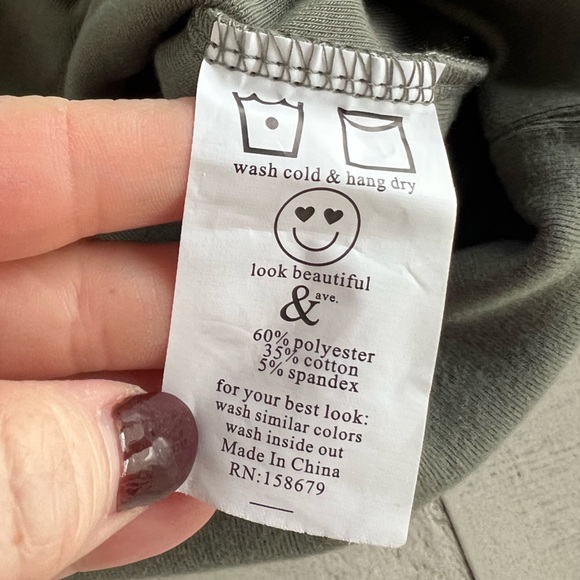 Ampersand Avenue DoubleHood Sweatshirt “Goal Digger”NWT Olive & Rust size Large - Picture 5 of 7